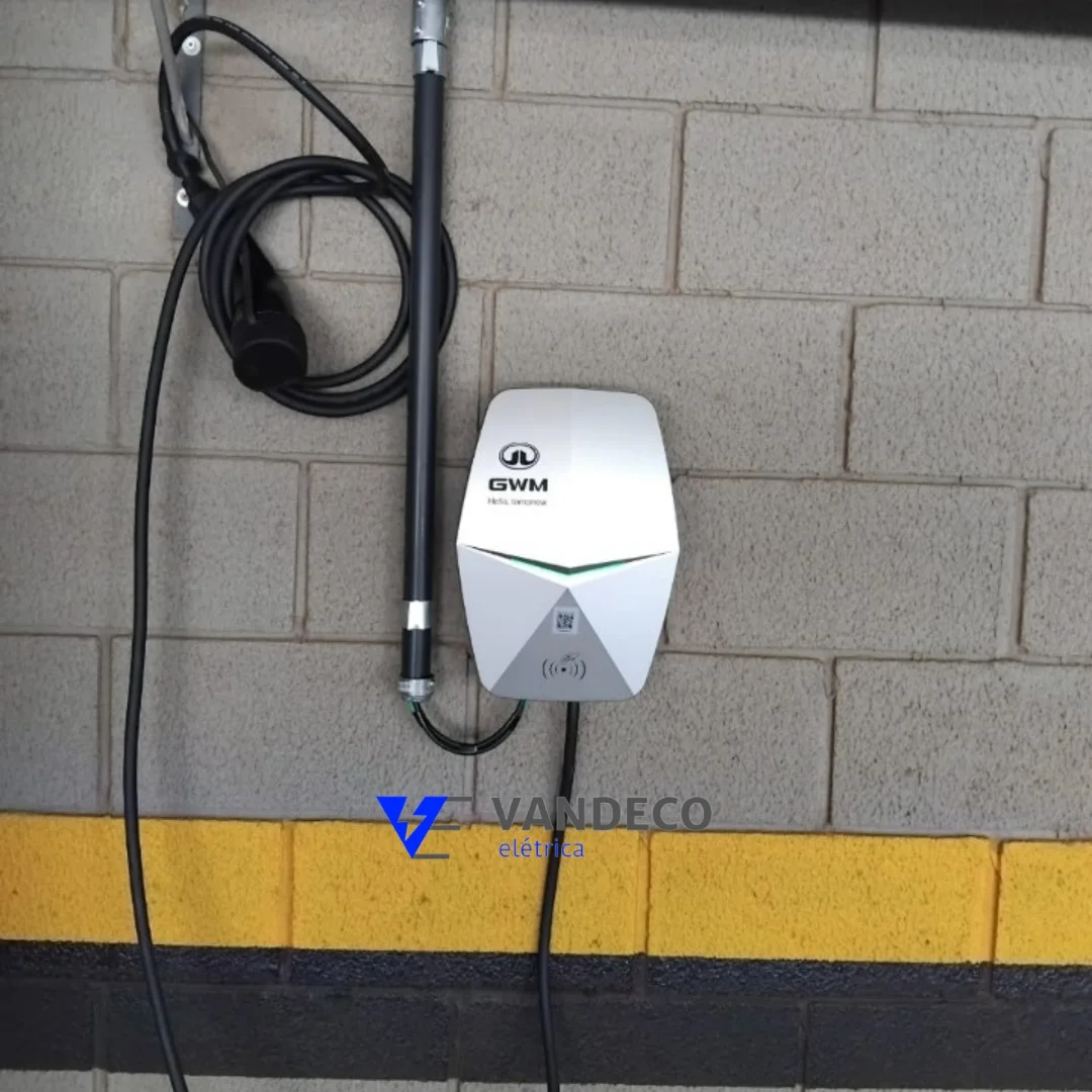 Instalação de carregador Wallbox para veículo elétrico em Jaú